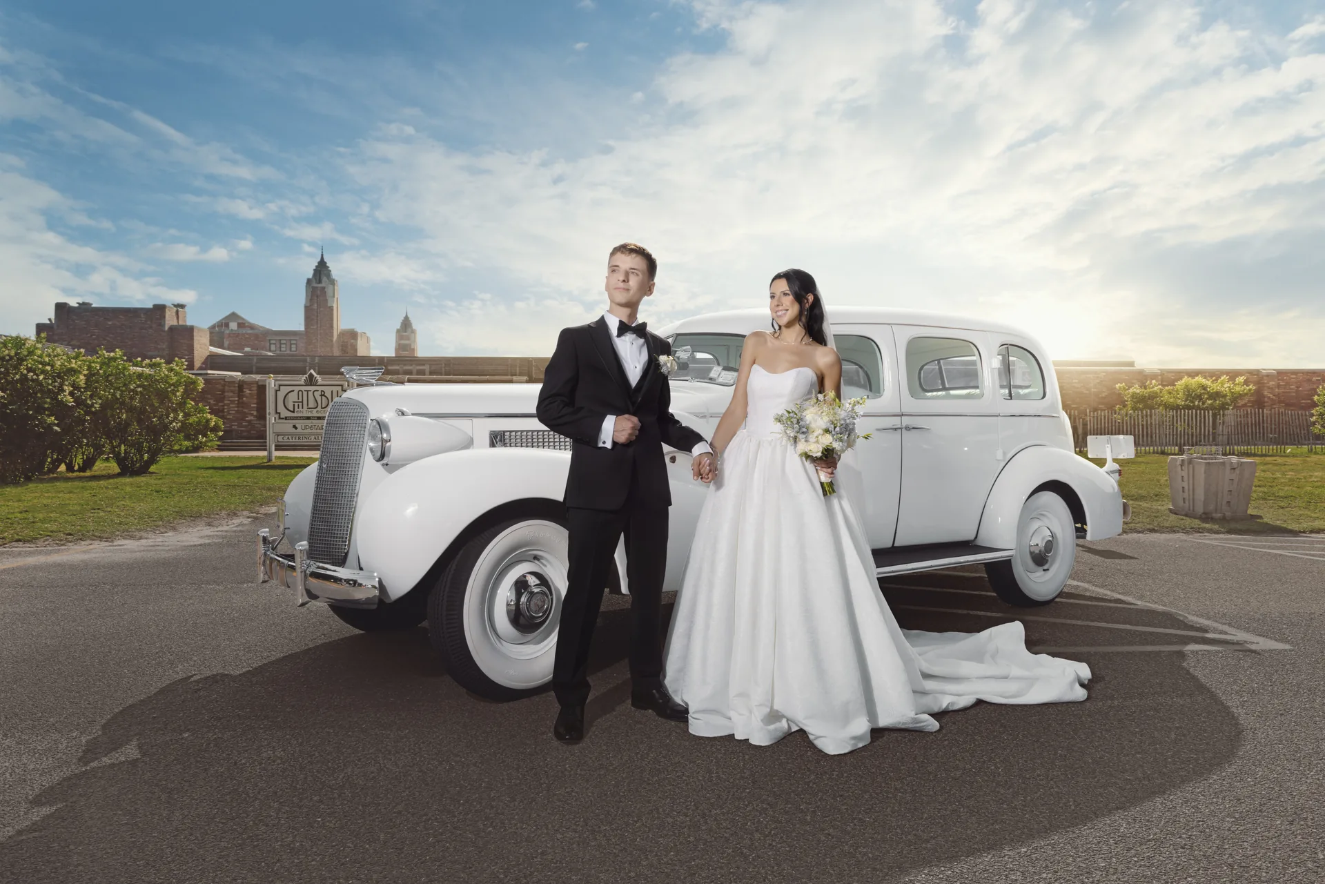 Gatsby-inspired wedding by the ocean in New Jersey photographed by George Pompilio