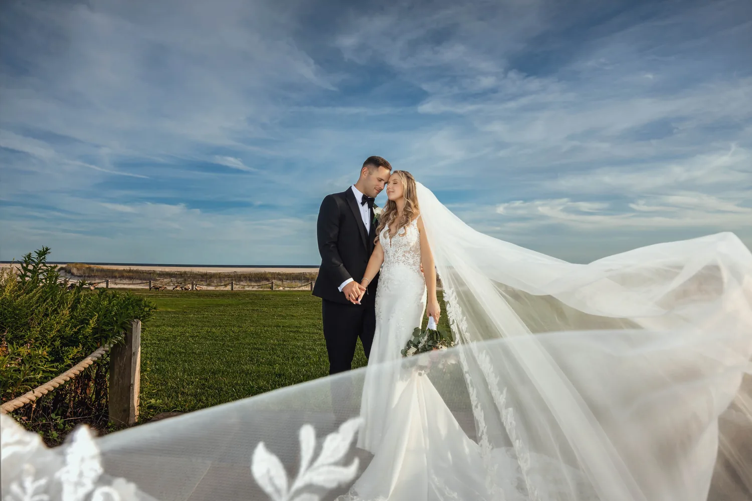 Allison and Luke&rsquo;s wedding at Gatsby On The Ocean, Jones Beach &mdash; George Pompilio Photography
