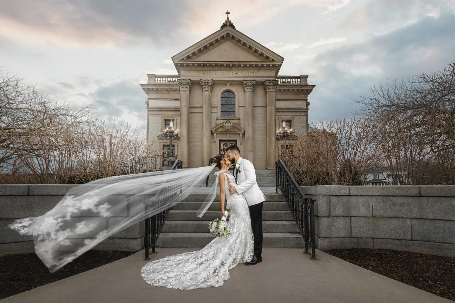 Crystal Point Yacht Club wedding photo by George Pompilio Photography — image 12